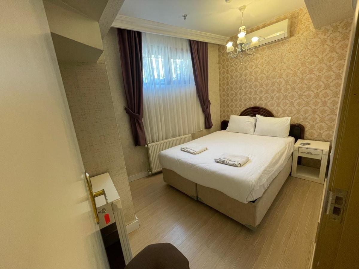 The Local Hostel & Guesthouse อิสตันบูล ภายนอก รูปภาพ